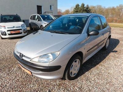 Gebraucht Peugeot 206 Filou 60 PS (44 kW) 2000 Grau Limousine