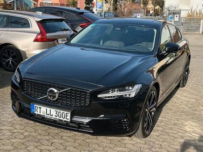 Second-hand Volvo S90 Ultimate 455 CP (334 kW) 2024 Negru Berlinǎ
