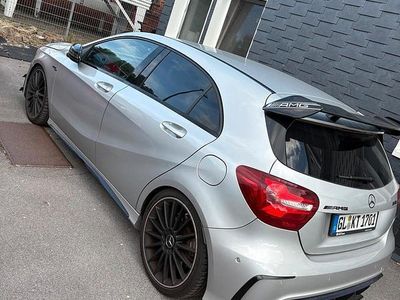 Mercedes A45 AMG