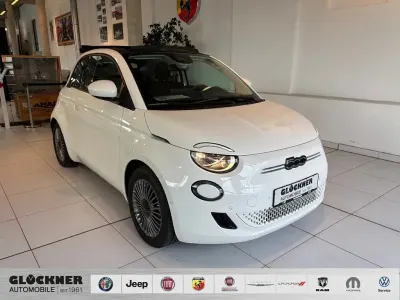 Gebraucht Fiat 500e Basis 86 kW (118 PS) 2023 Weiß Cabrio