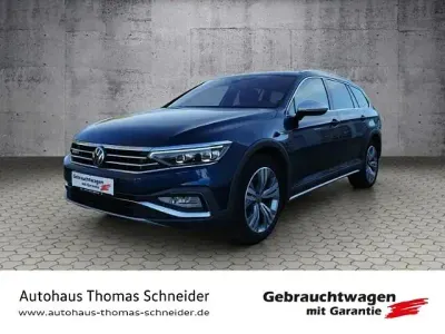 Gebraucht VW Passat Alltrack IQ Drive 200 PS (147 kW) 2022 Blau Kombi