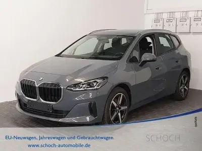 Gebraucht BMW 218 Active Tourer Sport Line 136 PS (100 kW) 2024 Grau Van / Kleinbus