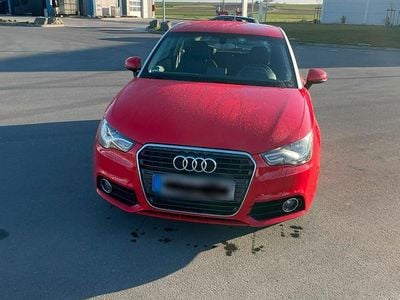 Second-hand Audi A1 S-Line 105 CP (77 kW) 2011 Roșu Hatchback