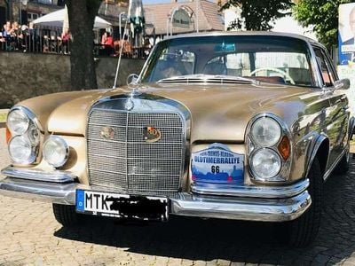 Gebraucht Mercedes W111 SE 150 PS (110 kW) 1966 Gold Coupé