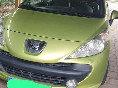 Gebraucht Peugeot 207 110 PS (80 kW) 2006 Grün Kleinwagen