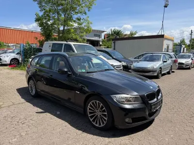 Gebraucht BMW 320 Sport Line 170 PS (125 kW) 2011 Schwarz Kombi