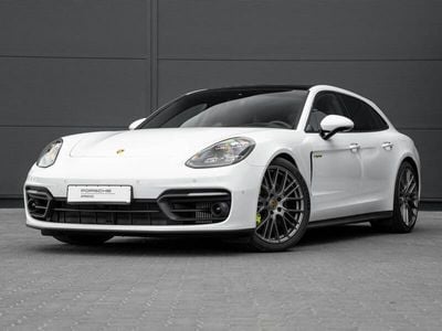Porsche Panamera 4