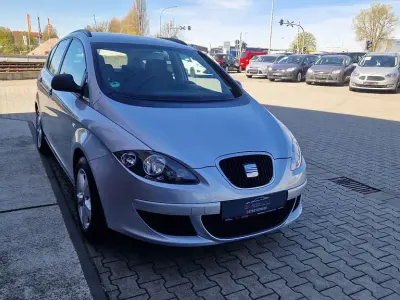 Używany Seat Altea Reference 102 KM (75 kW) 2007 Srebrny SUV