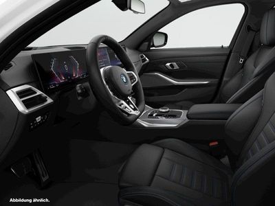 Weiß Gebraucht 2025 BMW 330e M Sport Kombi | 51.040 € (Guter Preis)