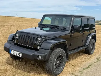 Gebraucht Jeep Wrangler Unlimited Sahara 284 PS (208 kW) 2016 Schwarz SUV
