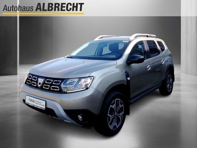 Braun Gebraucht 2020 Dacia Duster Celebration SUV | 17.490 € (Fairer Preis)