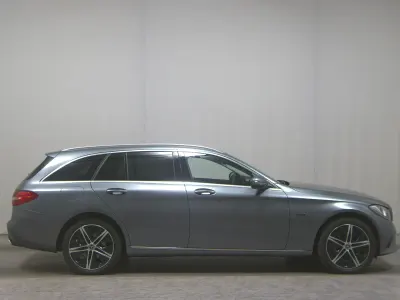 Usata Mercedes C300e Avantgarde 306 CV (225 kW) 2020 Grigio Station wagon