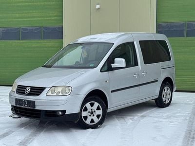 Silber Gebraucht 2009 VW Caddy Style Van / Kleinbus | 5.995 € (Guter Preis)