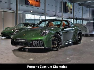 Grün Neu 2025 Porsche 911 Targa 4 Cabrio | 217.894 € (Superpreis)