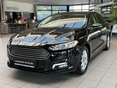 Gebraucht Ford Mondeo Business Edition 150 PS (110 kW) 2016 Schwarz Limousine