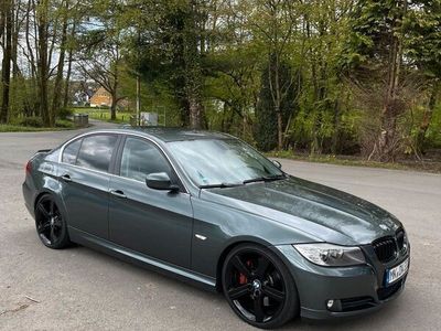 gebraucht BMW 330 i -