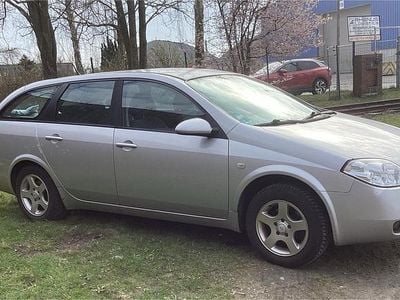 Gebraucht Nissan Primera 85 PS (62 kW) 2003 Silber Limousine