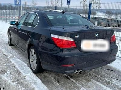 Gebraucht BMW 525 197 PS (144 kW) 2008 Blau Limousine