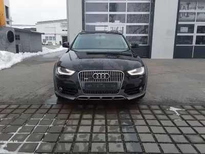 Gebraucht Audi A4 Allroad Sport 177 PS (130 kW) 2013 Phantomschwarz perleffekt Kombi