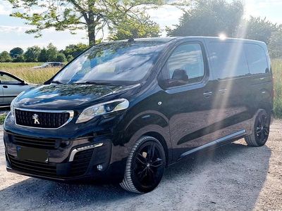 Peugeot Traveller