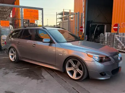 Używany BMW 530 M Sport 218 KM (160 kW) 2005 Srebrny Kombi