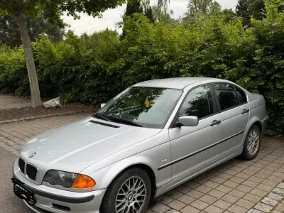 Brugt BMW 318 118 HK (86 kW) 1999 Sølv Sedan