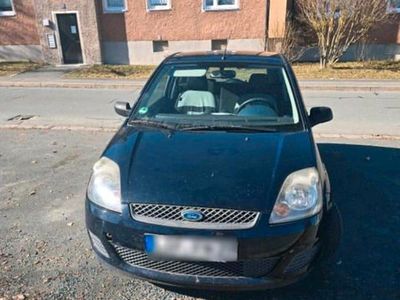 Gebraucht Ford Fiesta 59 PS (43 kW) 2006 Blau Kleinwagen