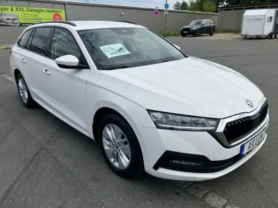 Gebraucht Skoda Octavia Ambition 116 PS (85 kW) 2022 Weiß Kombi