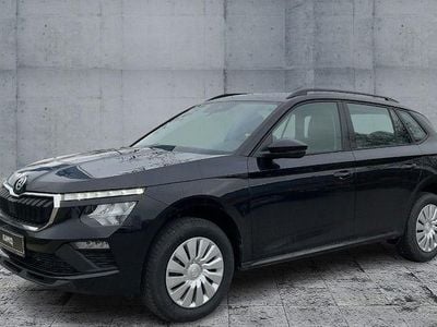 Neu Skoda Kamiq Essence 95 PS (69 kW) 2025 Schwarz SUV