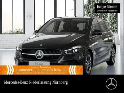 Gebraucht Mercedes B200 Advanced 163 PS (119 kW) 2025 Schwarz Van / Kleinbus