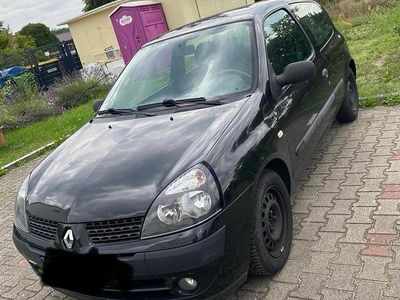 Usata Renault Clio II 58 CV (42 kW) 2003 Nero Utilitaria