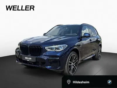 Gebraucht BMW X5 M Sport 341 PS (250 kW) 2023 Tansanitblau ii (blau) SUV