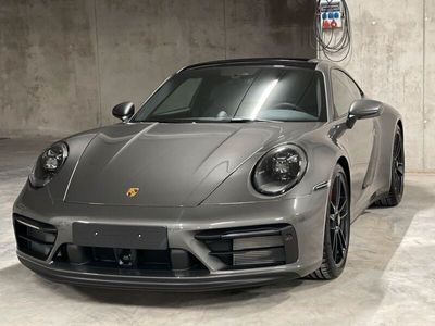 Porsche 911 Carrera GTS