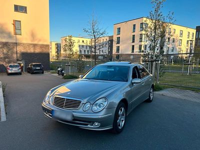Usata Mercedes E320 224 CV (164 kW) 2002 Andere farben Berlina