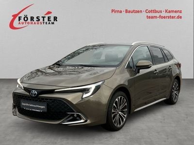 Braun Gebraucht 2024 Toyota Corolla Team Limousine | 32.890 € (Etwas zu teuer)