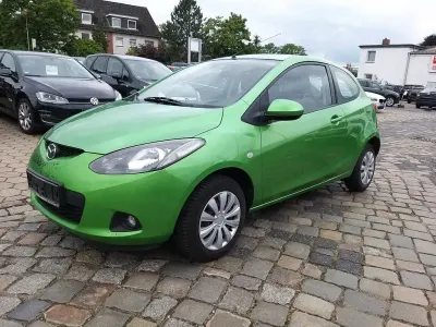 Gebraucht Mazda 2 Inclusive 86 PS (63 kW) 2008 Grün Kleinwagen