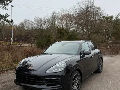 Usata Porsche Cayenne Turbo 441 CV (324 kW) 2018 Nero SUV