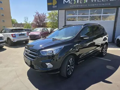 Używany Ford Kuga ST-Line 182 KM (133 kW) 2017 Czarny SUV