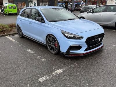 Blau Gebraucht 2017 Hyundai i30 Edition Limousine | 18.499 € (Fairer Preis)