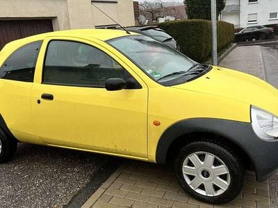 Begagnad Ford Ka Basis 60 HK (44 kW) 2007 Gul Halvkombi
