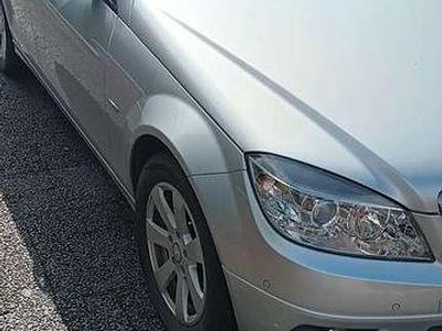 Gebraucht Mercedes C180 156 PS (114 kW) 2009 Grau Limousine