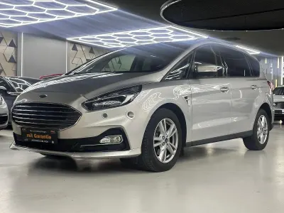 Gebraucht Ford S-MAX Trend 190 PS (139 kW) 2021 Silber Van / Kleinbus
