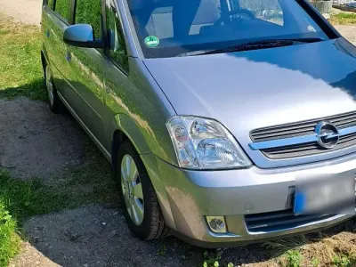 Brugt Opel Meriva 101 HK (74 kW) 2004 Grå MPV
