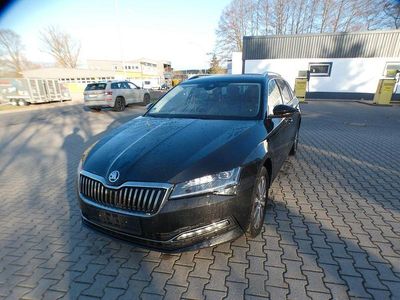 Usata Skoda Superb Style 150 CV (110 kW) 2022 Nero Station wagon