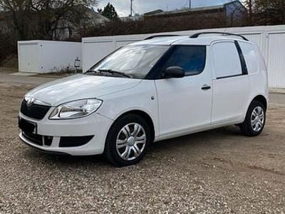Usata Skoda Roomster 90 CV (66 kW) 2010 Bianco Monovolume