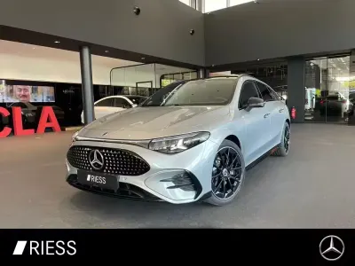 Gebraucht Mercedes CLA250e Shooting Brake AMG 200 kW (272 PS) 2026 Metalliclack hightechsilber Kombi