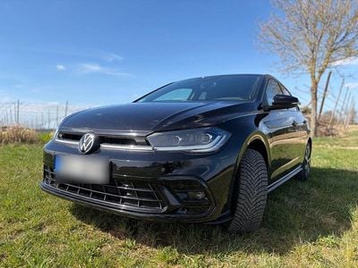 Usata VW Polo R-line 95 CV (69 kW) 2023 Nero Utilitaria