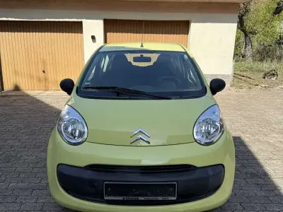 Second-hand Citroën C1 Advance 68 CP (50 kW) 2006 Galben Hatchback