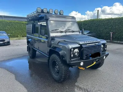 Gebraucht Land Rover Defender SE 160 PS (117 kW) 2015 Grau SUV