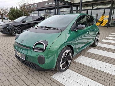 Neu Renault Twingo Urban 60 kW (82 PS) 2026 Absolutgrün metallic Kleinwagen